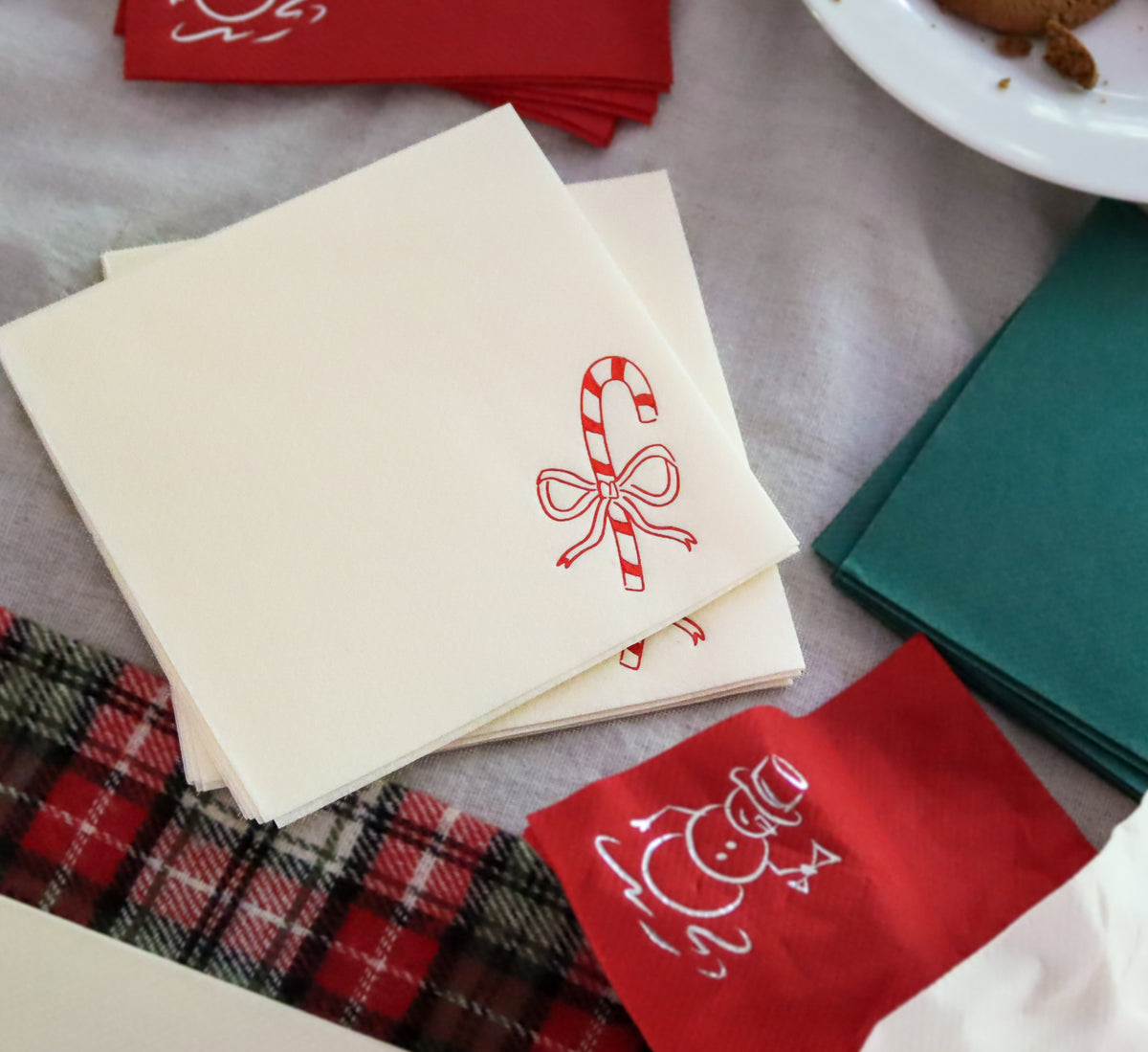 Candy Cane Cocktail Napkin Set 30 Pieces