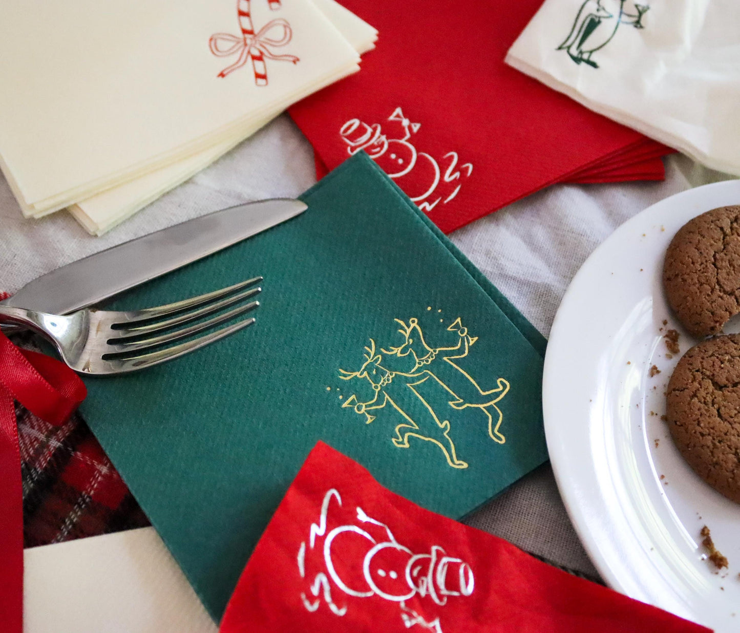 Dancing Reindeer Cocktail Napkin Set 30 Pieces